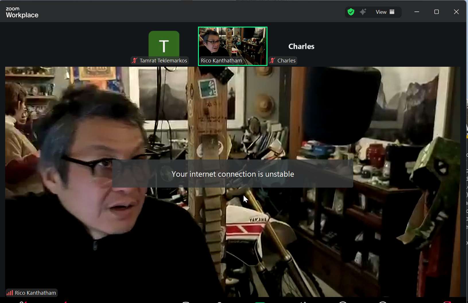 Data connection problem during zoom meeting with remote instructor,Rico