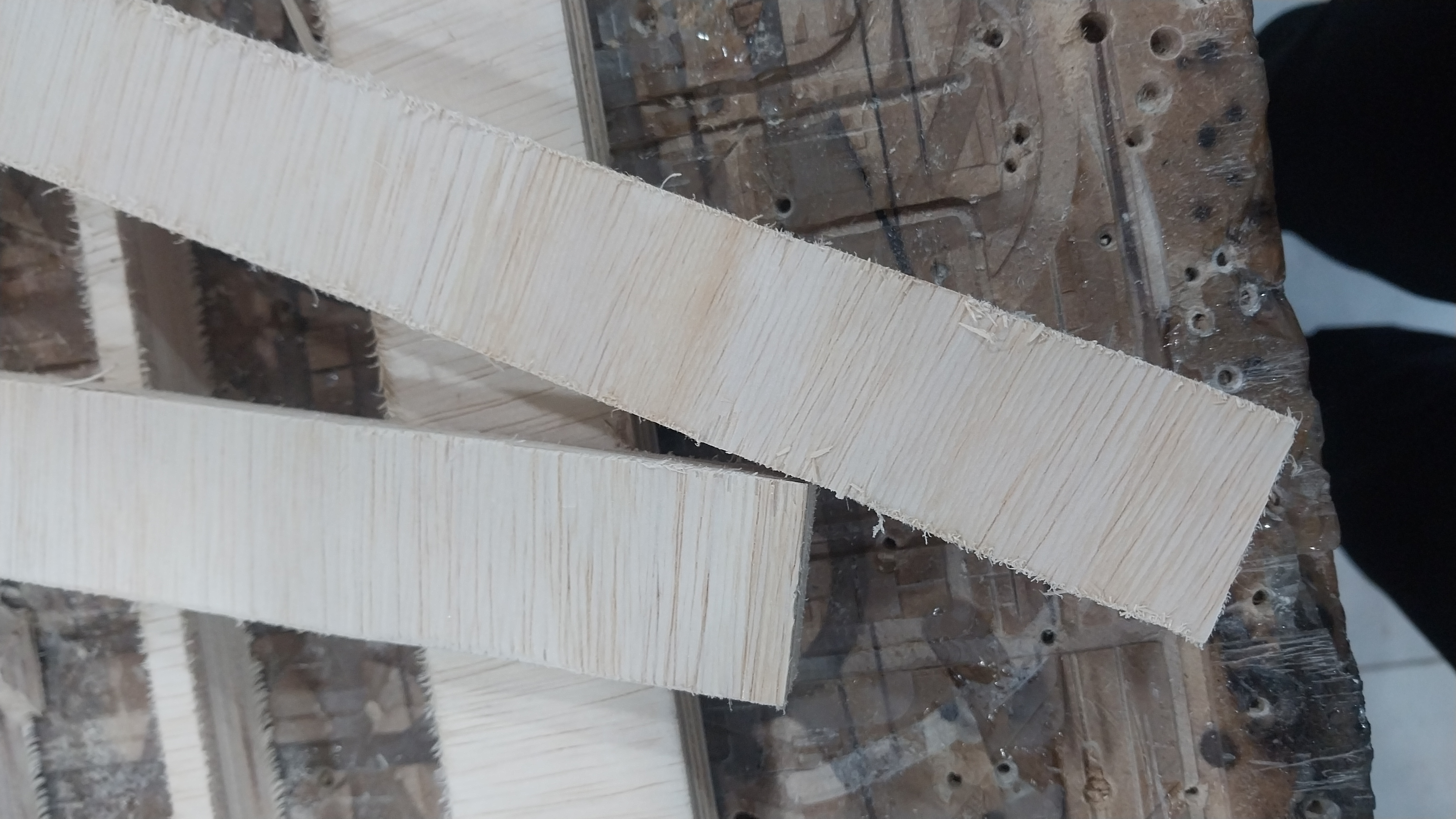 spice rack before and after finishing