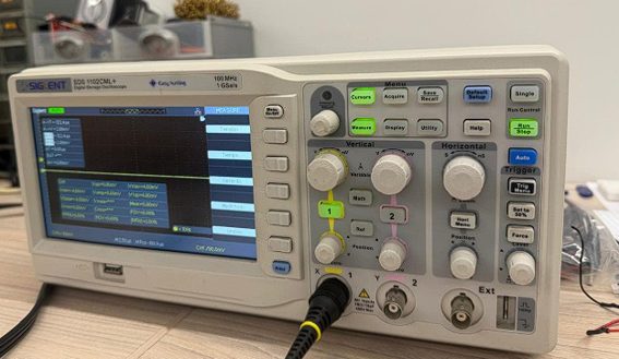 Siglent SDS 1102CML+ front panel