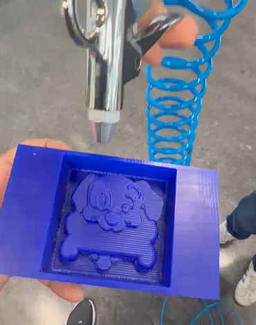 Compressed air cleaning
