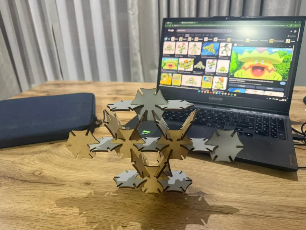 Ludicolo-inspired structure