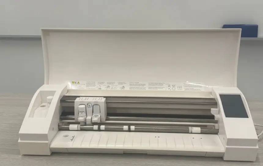 Vinyl cutter example