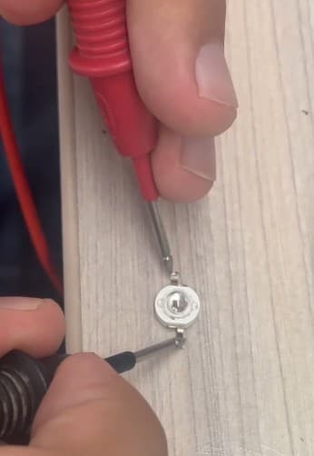 Diode test — identifying cathode