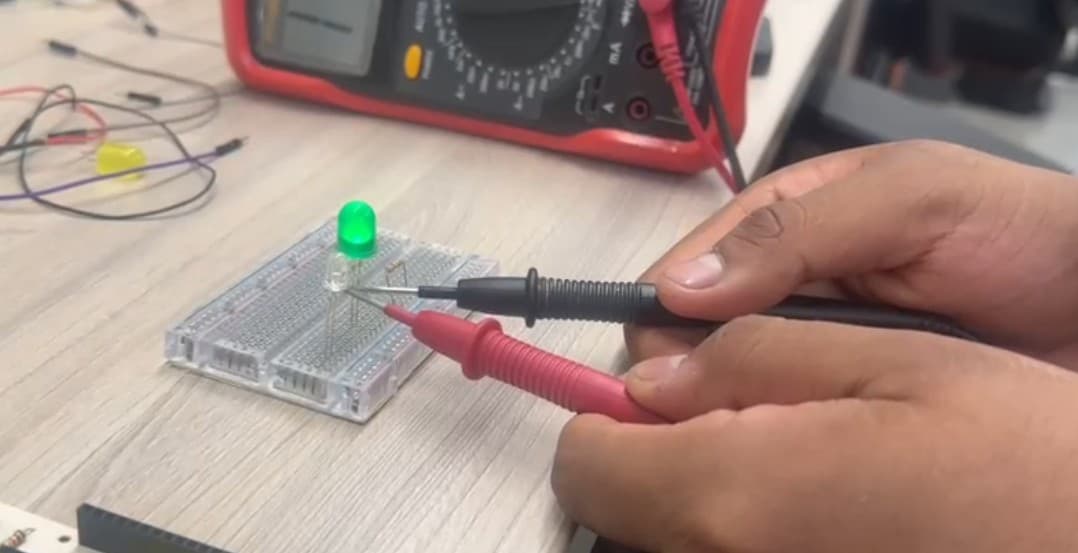 LED experiment setup