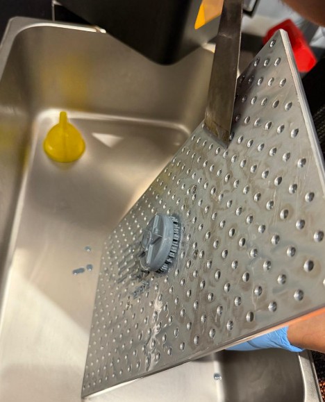 Model removed from build plate