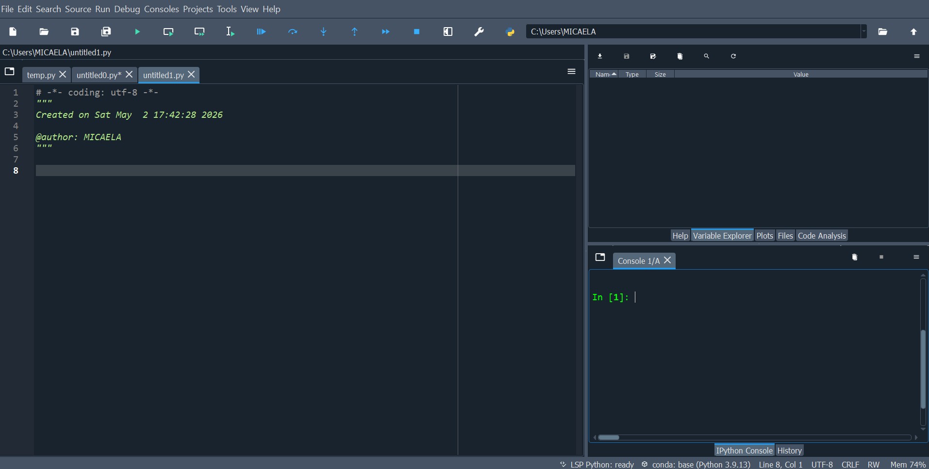 Spyder IDE interface overview