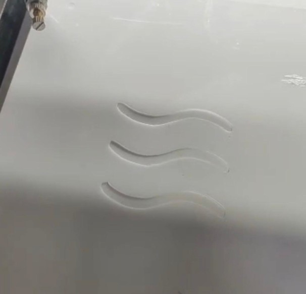 Improved acrylic detail with contrast