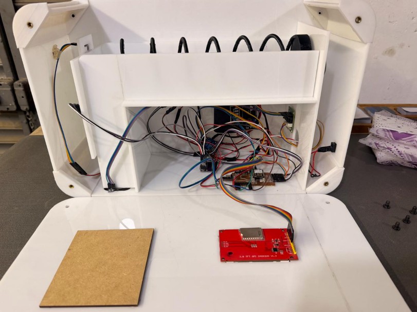 Internal mechanism assembly