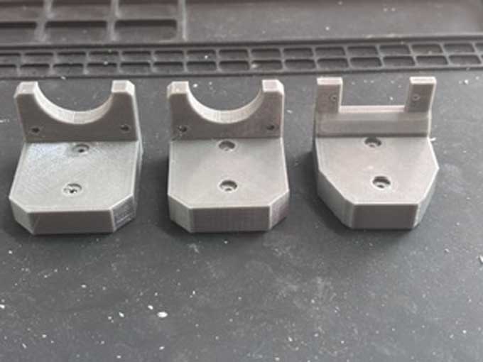 Redesigned again the end effector to go on the nema 17 stepper.