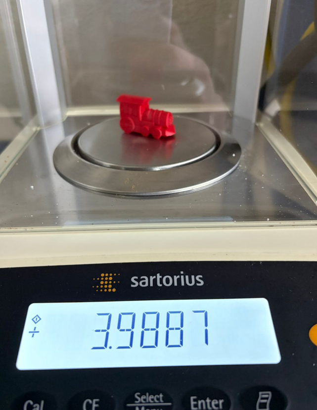 Bambu print on scale