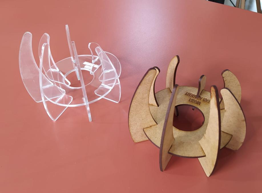 Alternative acrylic version of the model