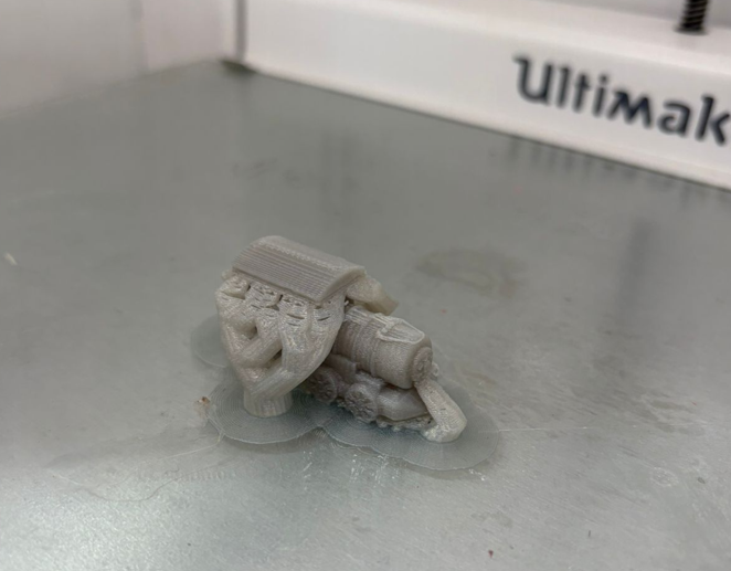 Ultimaker S5 printing PLA