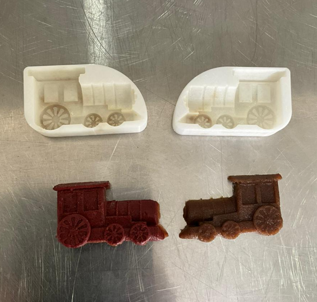 Final train-shaped biomaterial result