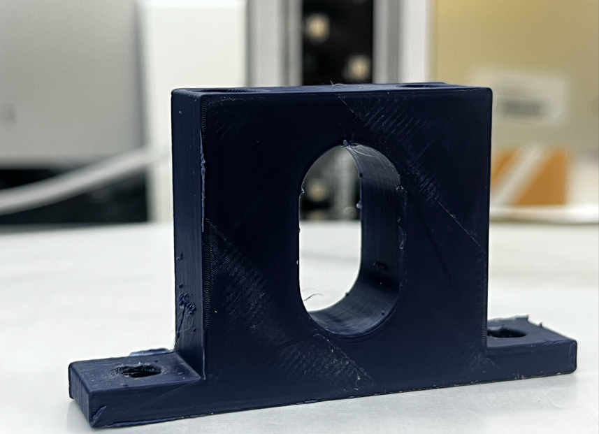 3D printed motor support with shaft opening