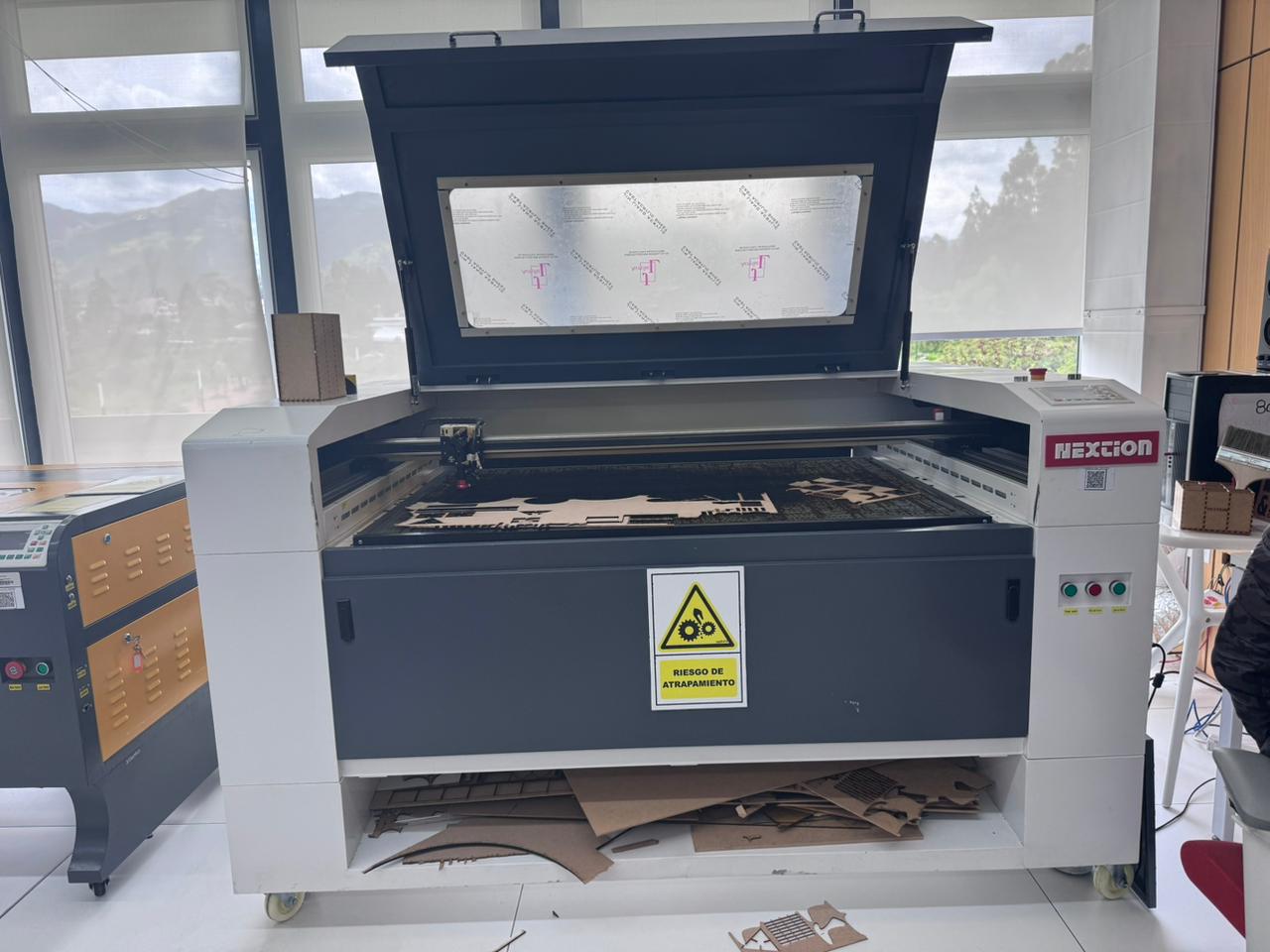 Laser cutter Nextion