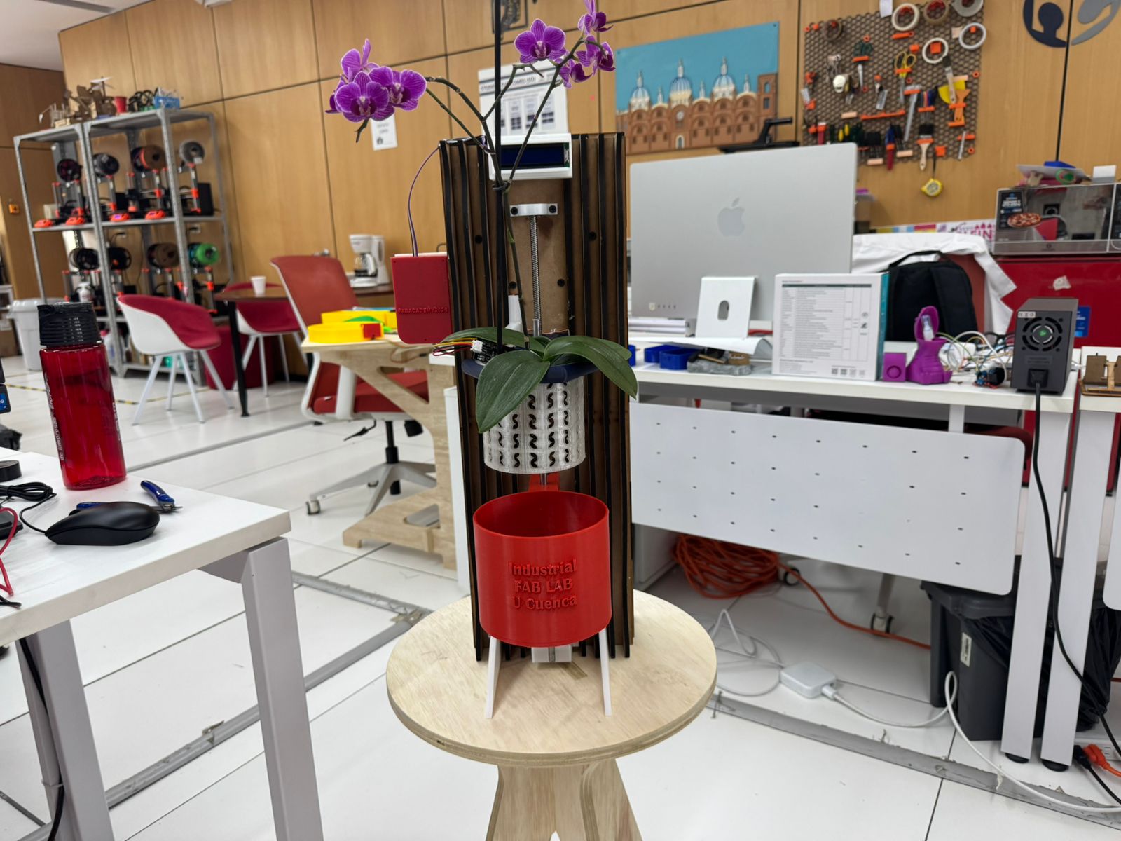 OrquiWall Smart System working as a complete integrated prototype
